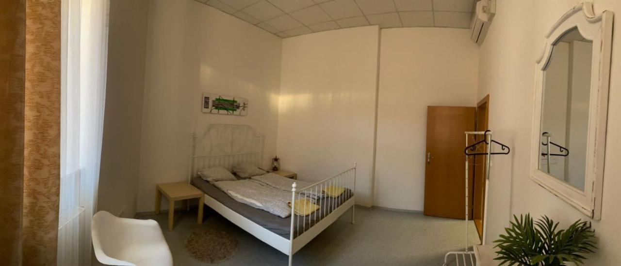 Apartmans V Arealu Vlnena Brno Exterior photo